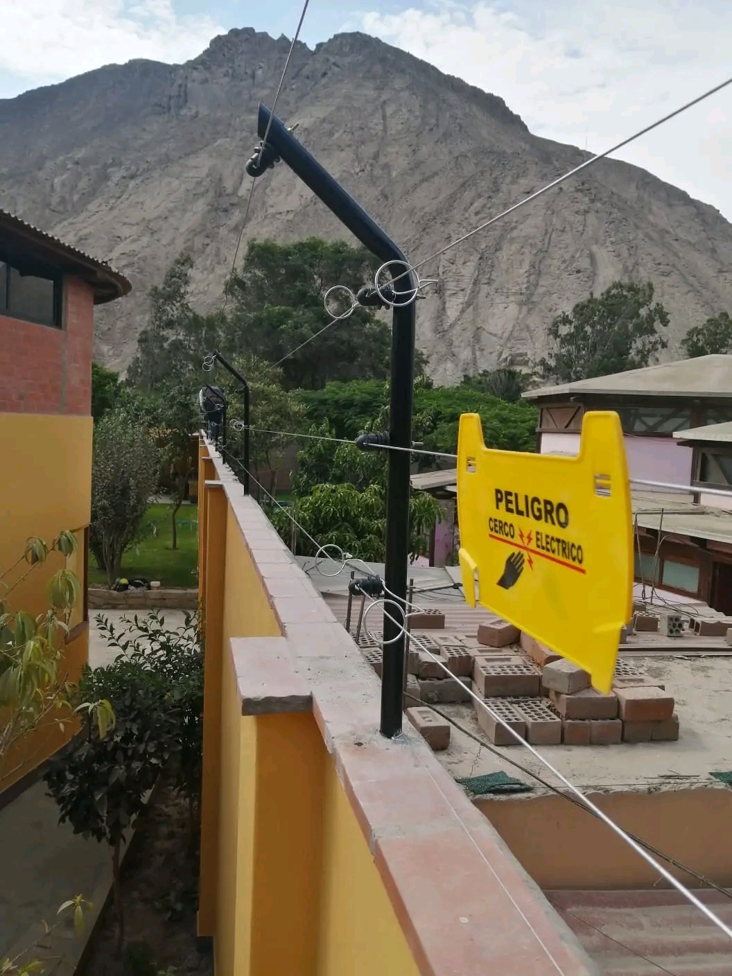 Servicio de cerco eléctrico Ate 1